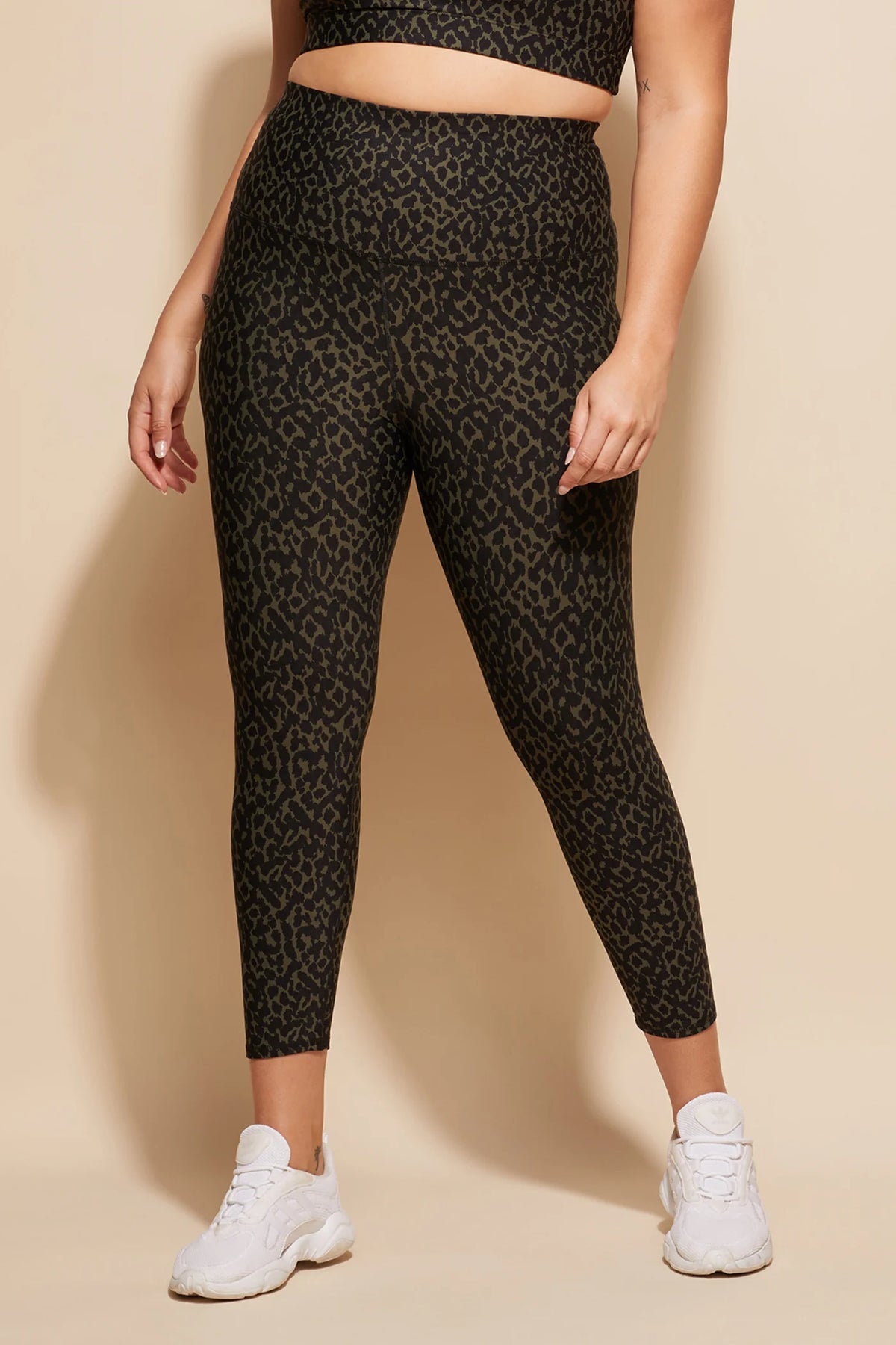 DK Active Utopia Print Sierra