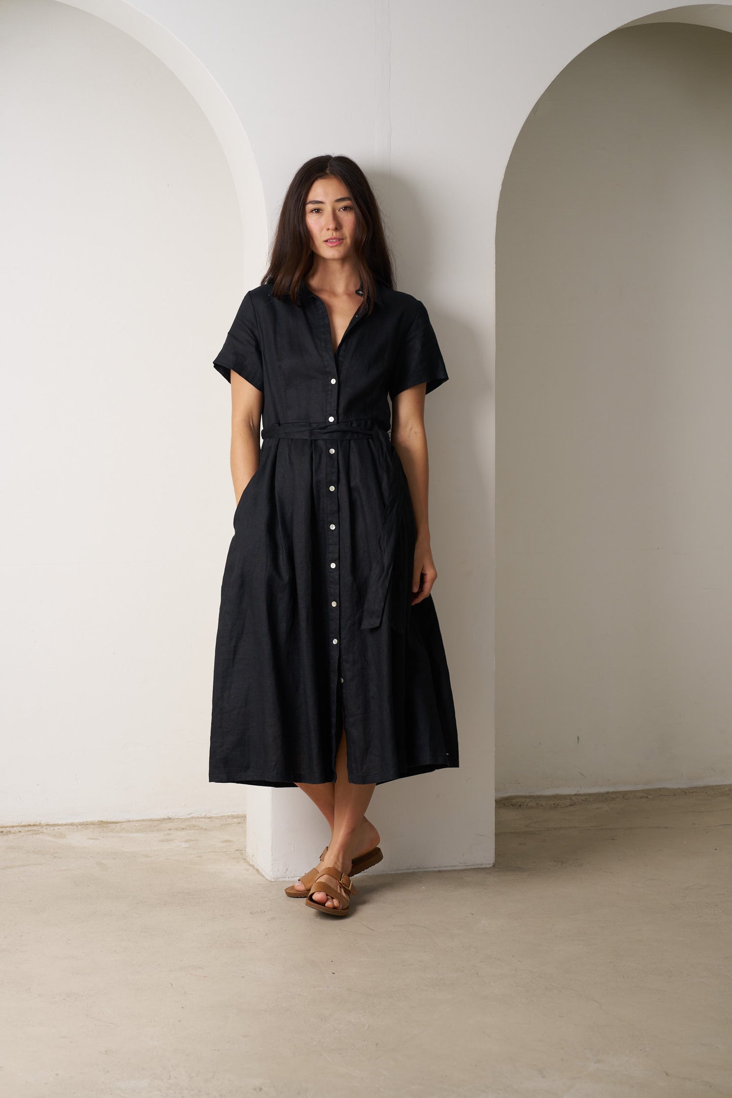 Salerno Linen Midi Dress Black